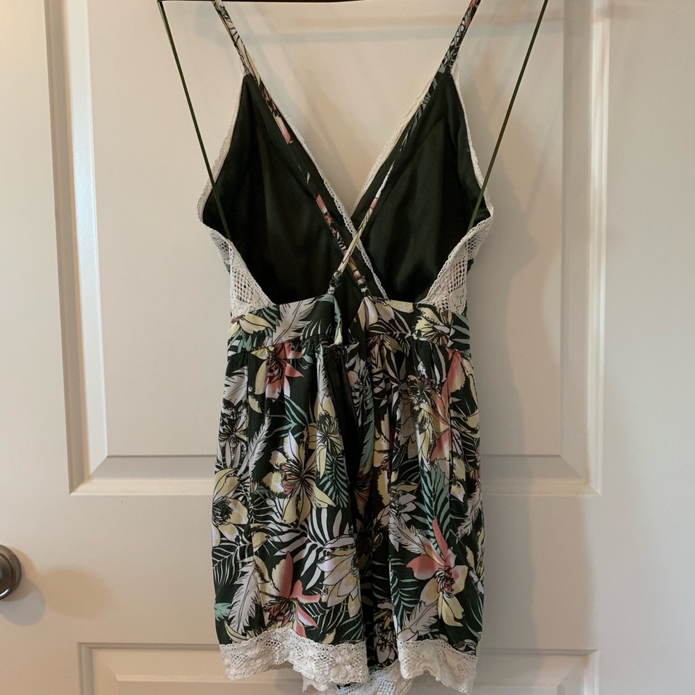 Romper - Picture 2 of 3